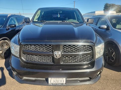 Used 2018 RAM 1500 Express image 2