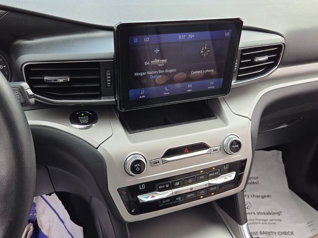 Used 2020 Ford Explorer XLT w/ Equipment Group 202A AWD/4WD image 18