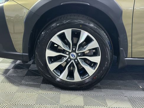 Used 2023 Subaru Outback Touring XT AWD/4WD image 17