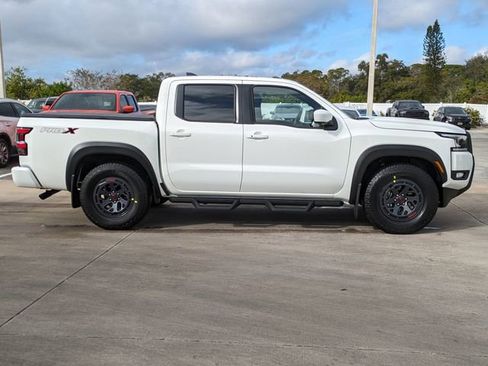 New 2026 Nissan Frontier Pro-X w/ Pro-X Convenience Package RWD image 4
