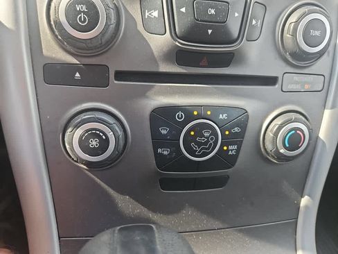 Used 2014 Ford Edge SE w/ Equipment Group 101A FWD image 15
