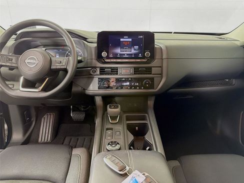 Used 2023 Nissan Pathfinder S AWD/4WD image 21