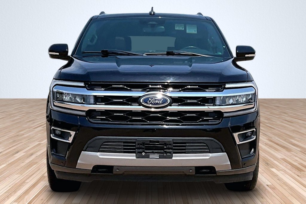 Used 2022 Ford Expedition Max Limited AWD/4WD image 3