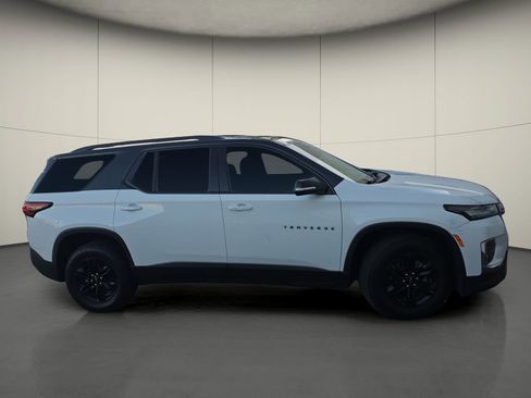 Used 2023 Chevrolet Traverse LT image 10