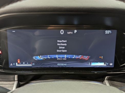 Used 2023 Jeep Wagoneer Series III w/ Preferred Equipment Group image 19