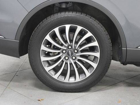 Used 2022 Lincoln Aviator Reserve image 13