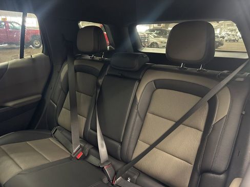 New 2026 Chevrolet Equinox LT w/ Convenience Package II FWD image 19