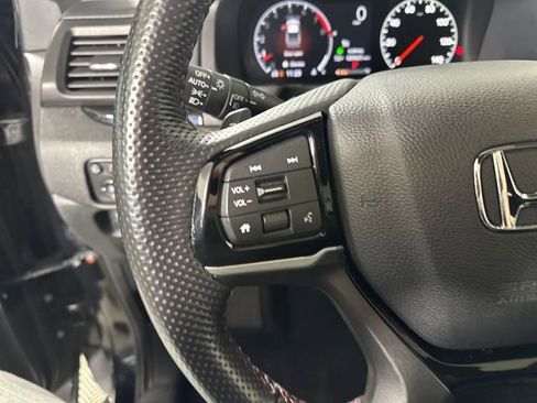 Used 2024 Honda Ridgeline Black Edition image 16