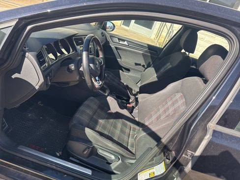 Used 2015 Volkswagen GTI S w/ Lighting Package (SEL) image 9