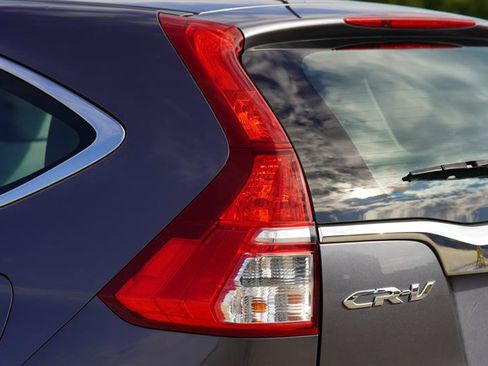 Used 2016 Honda CR-V LX image 24