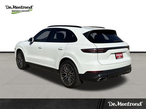 Used 2021 Porsche Cayenne image 7
