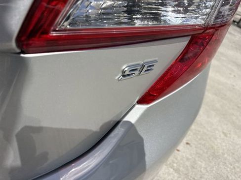 Used 2012 Toyota Camry SE image 24