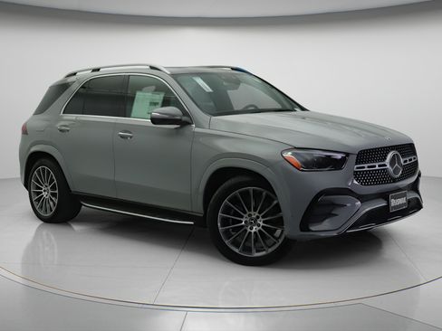 New 2026 Mercedes-Benz GLE 450 4MATIC image 1