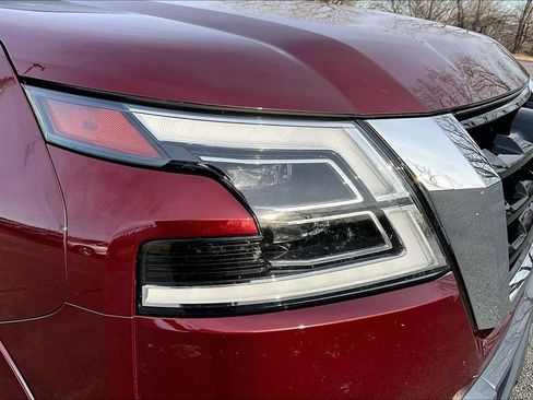 Used 2021 Nissan Armada Platinum w/ Captain's Chairs Package image 42