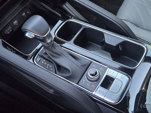 Certified 2024 Kia Telluride SX X-Line image 19