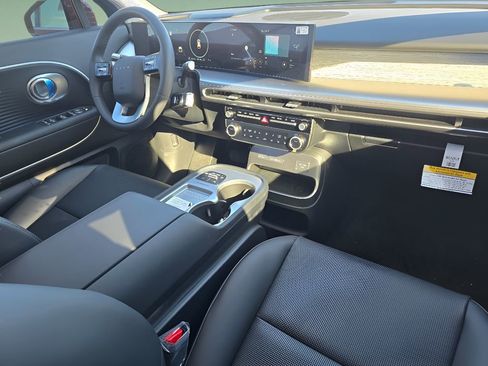 New 2026 Hyundai Ioniq 9 SEL image 25