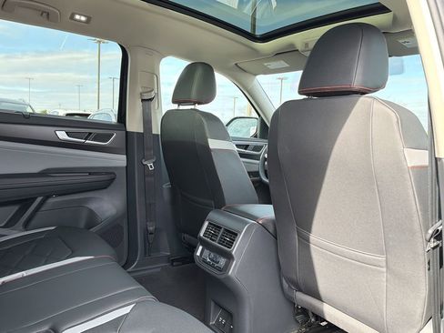 New 2026 Volkswagen Atlas Peak Edition image 20