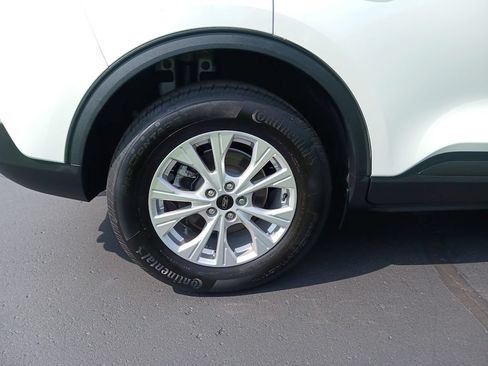 Used 2023 Ford Escape Active w/ Tech Pack #2 AWD/4WD image 5
