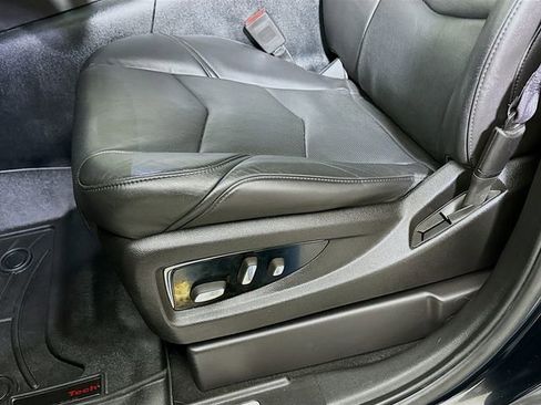 Used 2016 Cadillac Escalade Luxury image 20