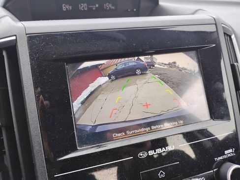 Used 2017 Subaru Impreza 2.0i image 9