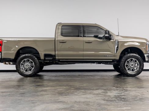 Used 2026 Ford F250 Lariat w/ Tremor Off-Road Package AWD/4WD image 22