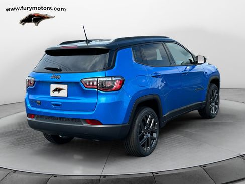 New 2025 Jeep Compass Limited w/ Sun & Sound Group AWD/4WD image 3