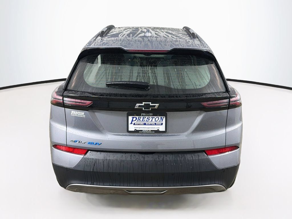 Used 2023 Chevrolet Bolt EUV Premier w/ Sun & Sound Package FWD image 6