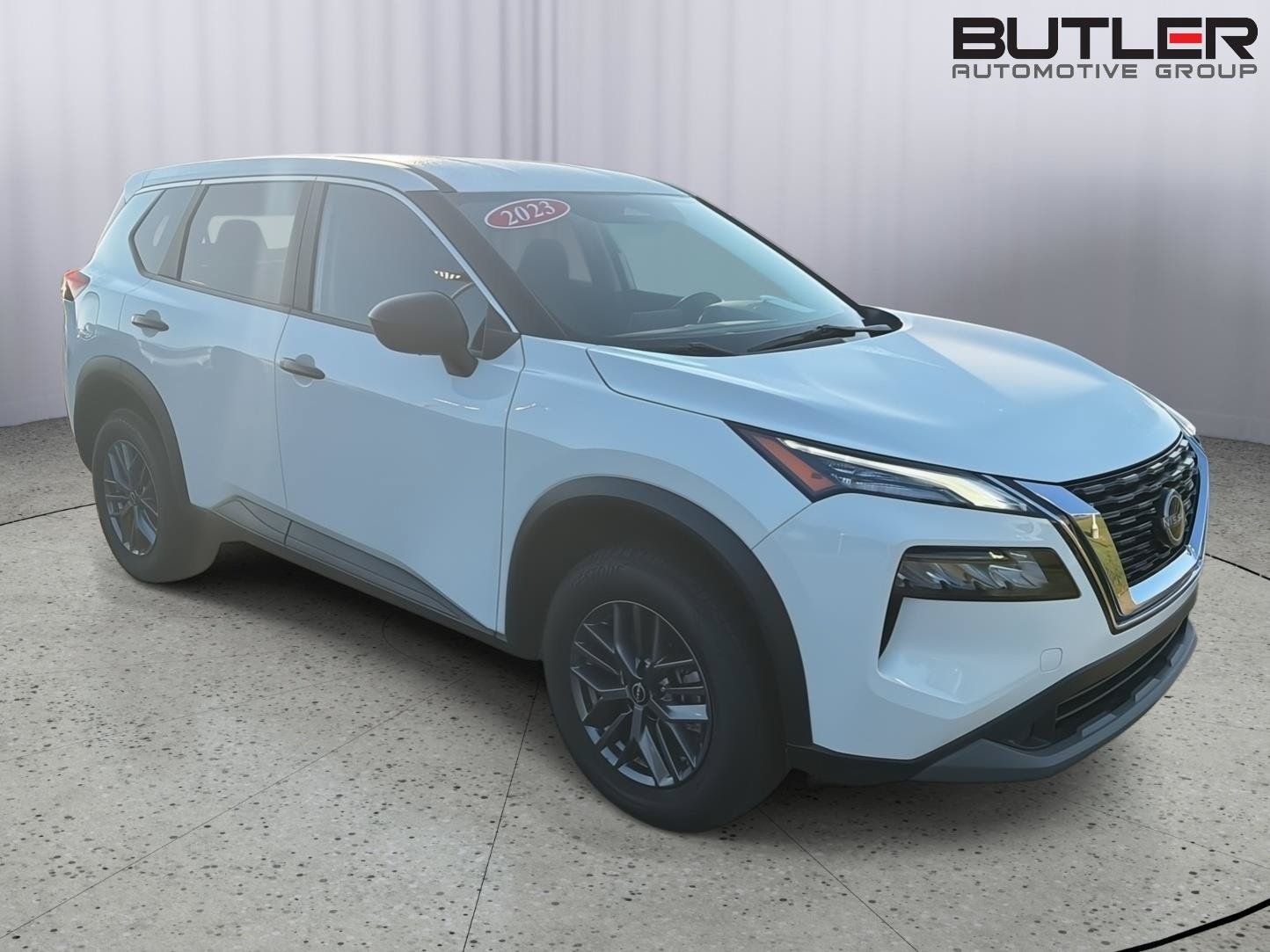 Used 2023 Nissan Rogue S FWD image 8