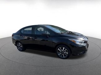 Used 2025 Nissan Versa SV FWD video 2