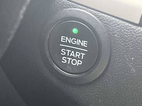 Used 2021 Ford Escape SE FWD image 29