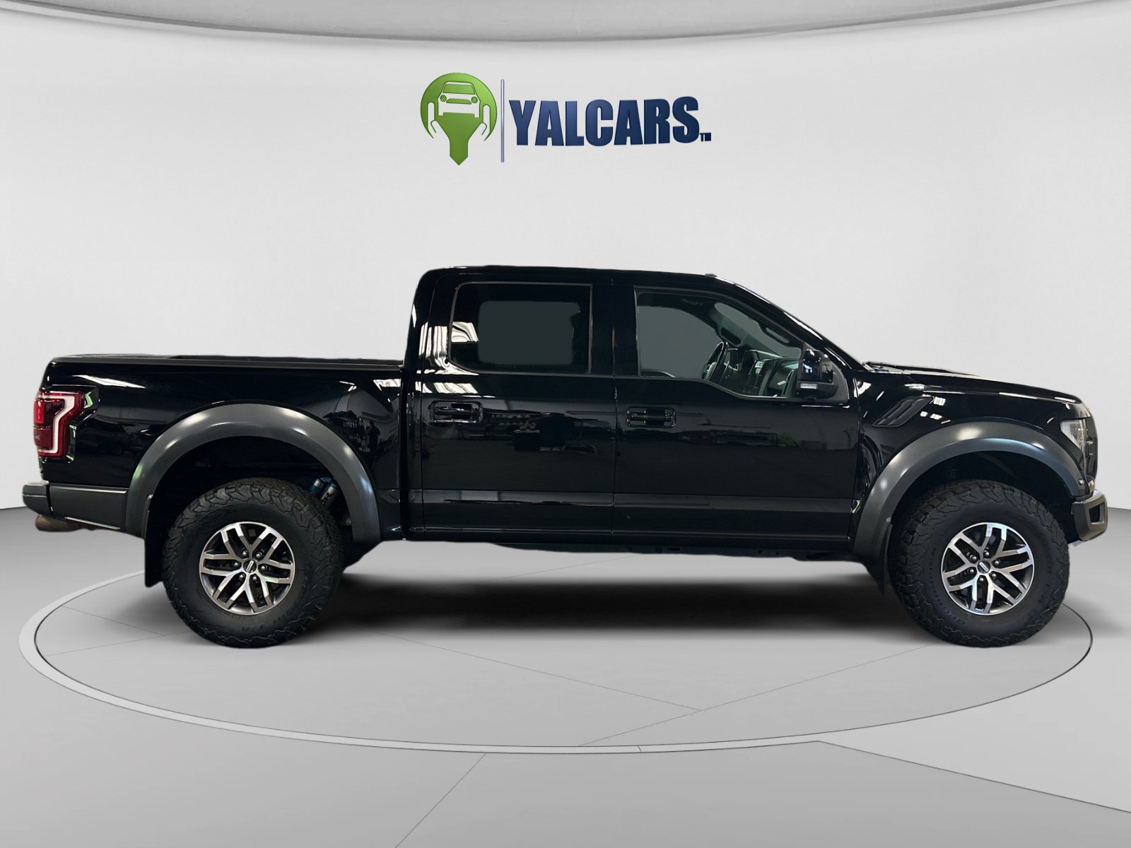 Used 2017 Ford F150 Raptor w/ Equipment Group 802A Luxury AWD/4WD image 6