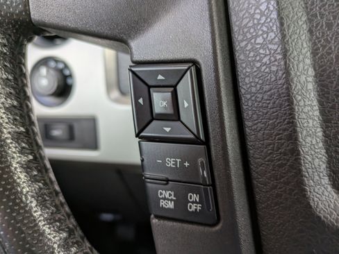 Used 2014 Ford F150 Raptor w/ Equipment Group 801A Luxury AWD/4WD image 22