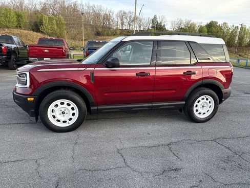 New 2025 Ford Bronco Sport Heritage w/ Convenience Package AWD/4WD image 3
