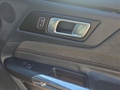 Used 2024 Ford Mustang Coupe image 13