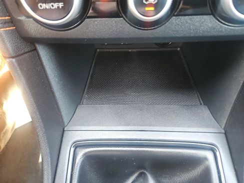 Used 2021 Subaru Crosstrek 2.0i Premium AWD/4WD image 32