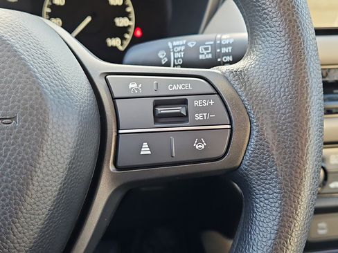 New 2026 Honda HR-V LX image 12