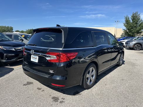 Used 2018 Honda Odyssey EX-L image 4
