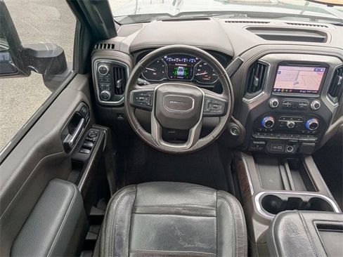 Used 2020 GMC Sierra 2500 Denali w/ Technology Package image 17