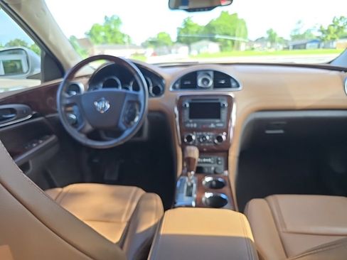 Used 2017 Buick Enclave Premium w/ Experience Buick Package FWD image 43