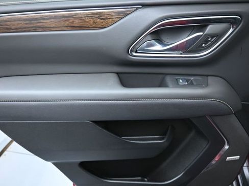 Used 2024 Chevrolet Tahoe Premier image 19