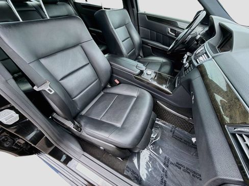 Used 2010 Mercedes-Benz E 350 Sedan image 13