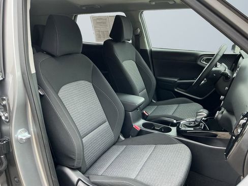 Used 2023 Kia Soul EX FWD image 16