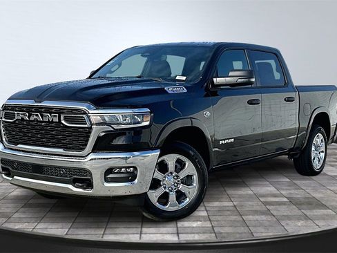 New 2026 RAM 1500 4x4 Crew Cab image 3