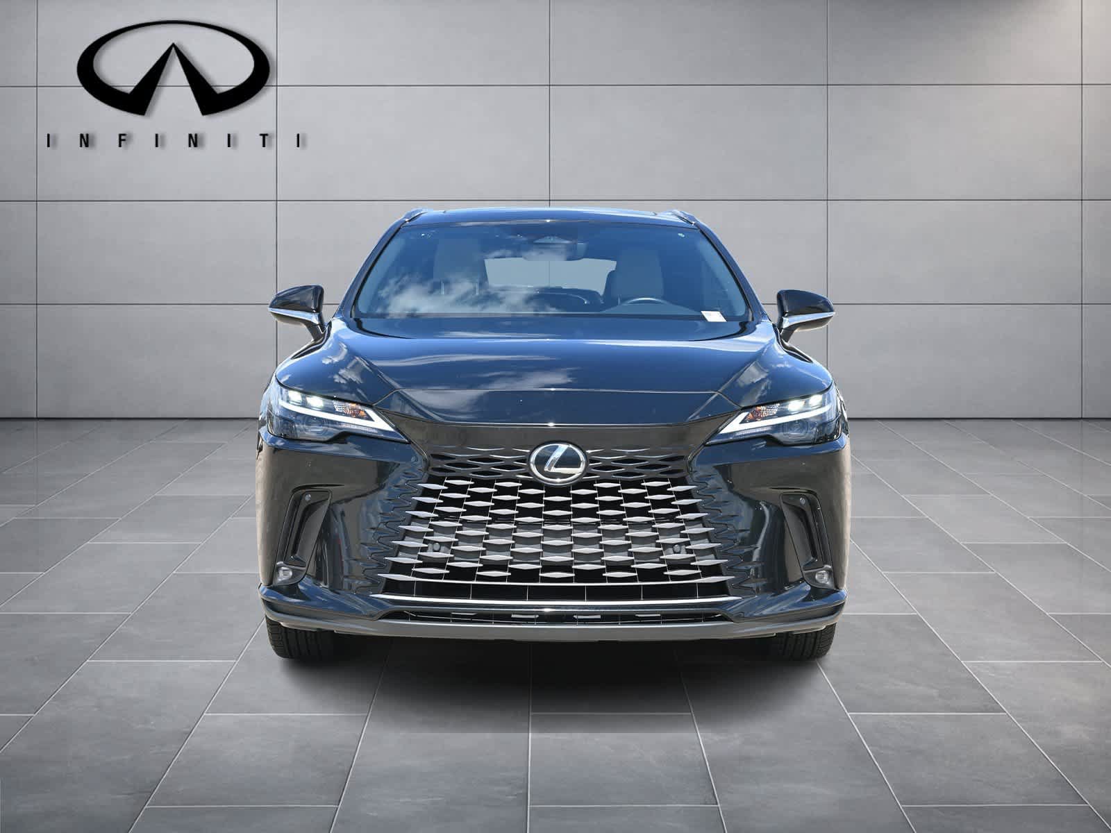 Used 2024 Lexus RX 350 Premium w/ Accessory Package (Z1) FWD image 2
