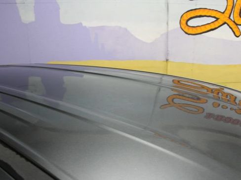 Used 2021 Nissan Rogue S FWD image 5