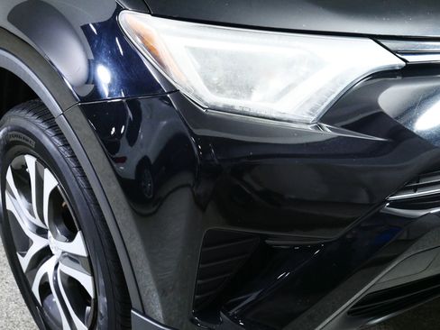 Used 2017 Toyota RAV4 LE w/ All Weather Liner Package AWD/4WD image 16