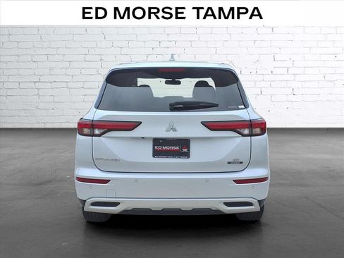 Used 2024 Mitsubishi Outlander Ralliart AWD/4WD image 4