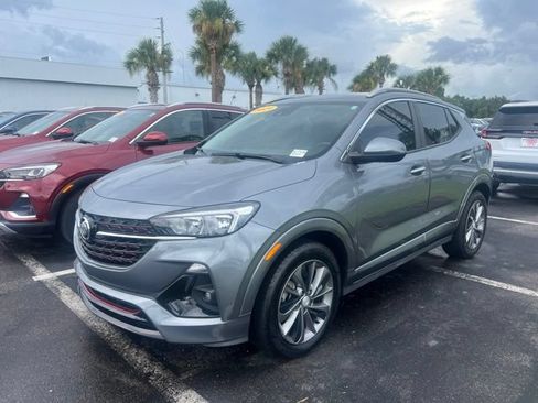 Used 2021 Buick Encore GX Select w/ Sport Touring Package FWD image 1