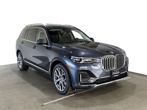 Used 2019 BMW X7 xDrive40i w/ Dynamic Handling Package image 3