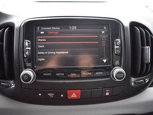 Used 2014 FIAT 500L Easy image 21